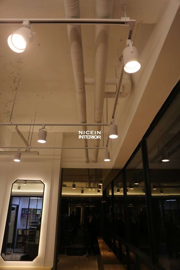 27e8c924c799c480cd8e2e73c5e3e22f_1534215