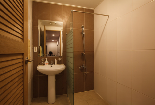 128935daba27d95ed7593bb6d5a721d1_1550716