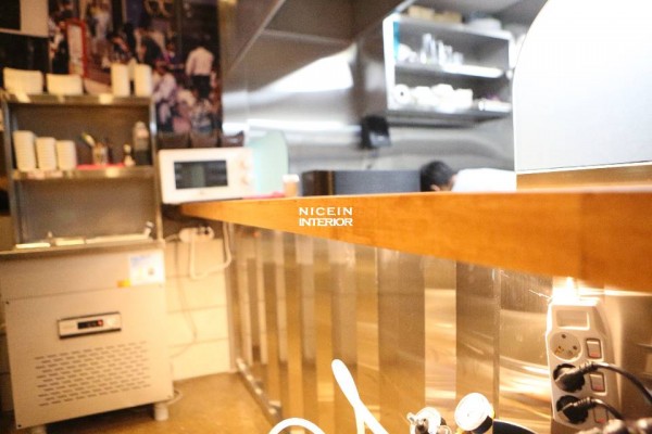 6f2a6324027a30c8b2a48ee1cb13eb42_1550542